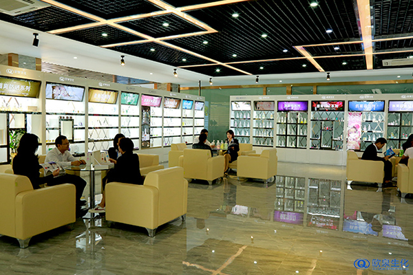 國內(nèi)化妝品企業(yè)的未來-歐泉生化 國內(nèi)化妝品企業(yè)的未來-歐泉生化