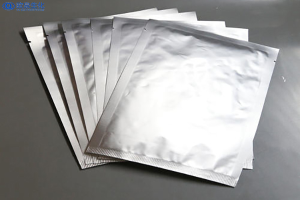 面膜貼牌廠家:醫(yī)用冷敷貼可以當(dāng)面膜嗎？